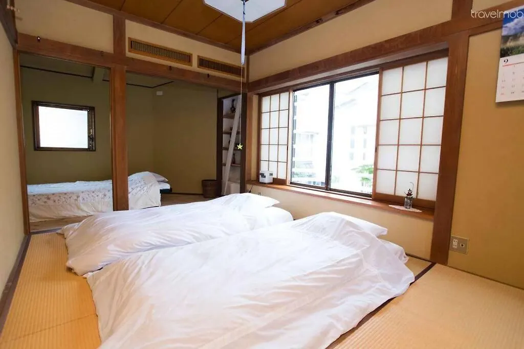 Diplomat House Very Close To Jr Station Prefektura Tokio Japonsko