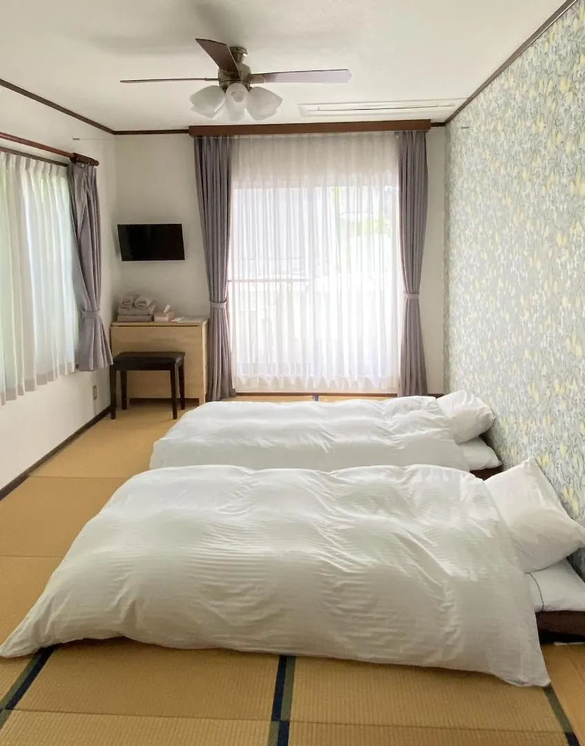 Diplomat House Very Close To Jr Station Tokyo